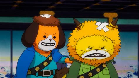 Nekomamushi e Inuarashi varados en la costa