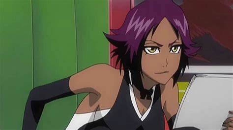 Yoruichi Shihōin luchando contra Reigai