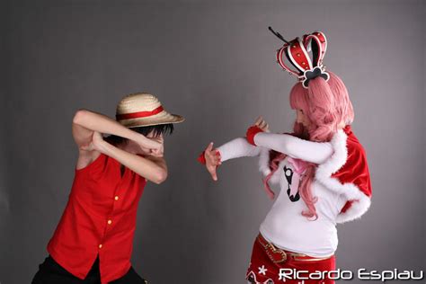 Luffy vs Perona