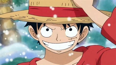 Luffy con su sombrero de paja en One Piece