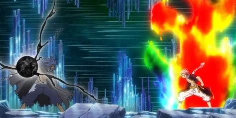 Natsu golpeando a Acnologia con su puño en llamas