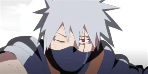 Kakashi despertando preocupado por Rin